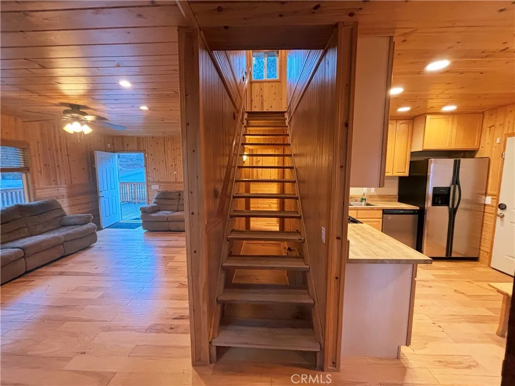 33308 Iris Drive