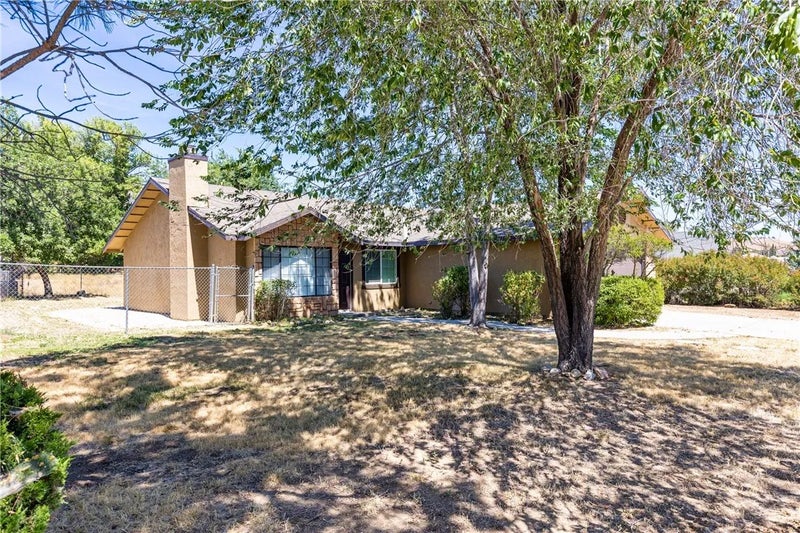 22917 Clover Spring Place