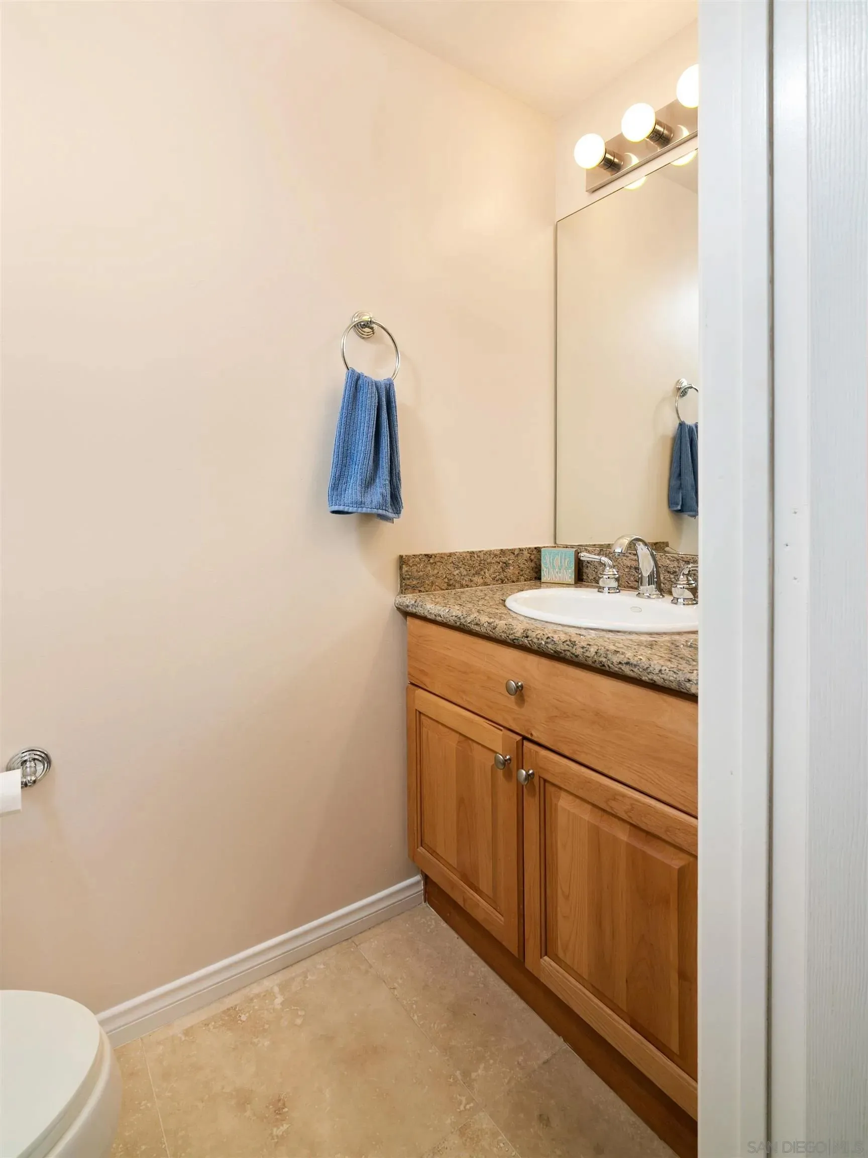 San Diego, California 92109, United States, 4 Bedrooms Bedrooms, ,4 BathroomsBathrooms,Residential,Pending,223950