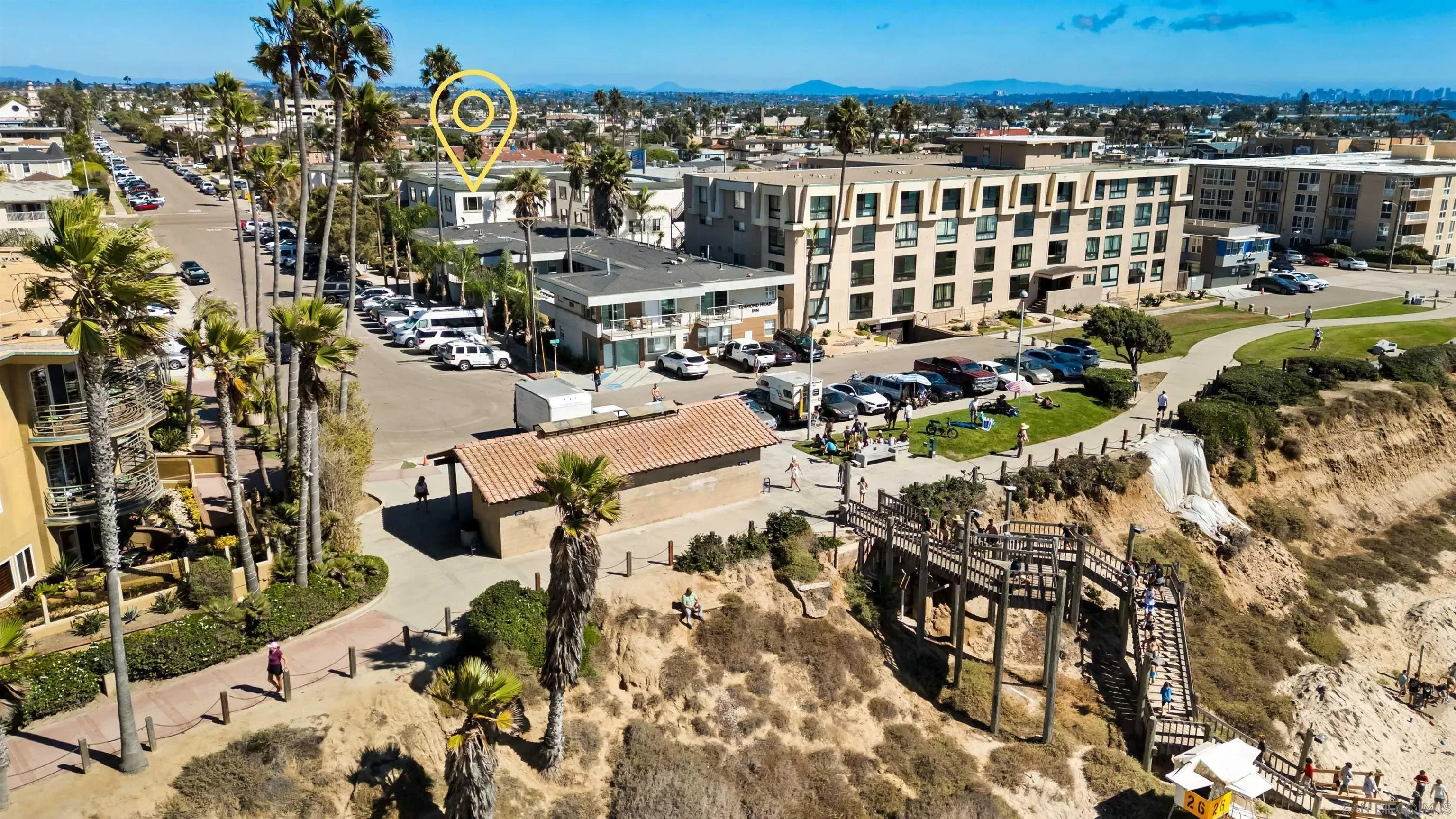 San Diego, California 92109, United States, 4 Bedrooms Bedrooms, ,4 BathroomsBathrooms,Residential,Pending,223950