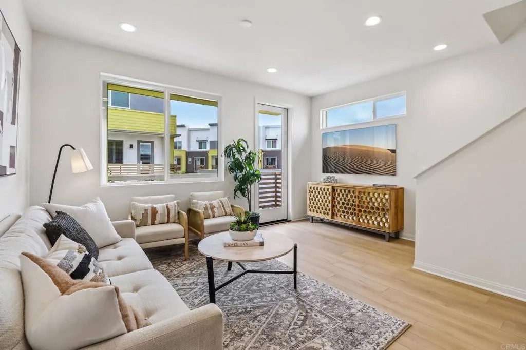 551 Sandstone Court
