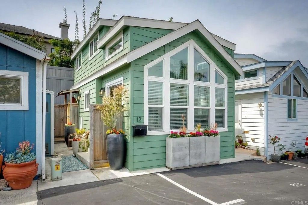 Photo of 170 Diana St #12, Encinitas, CA 92024 (MLS # NDP2603182)