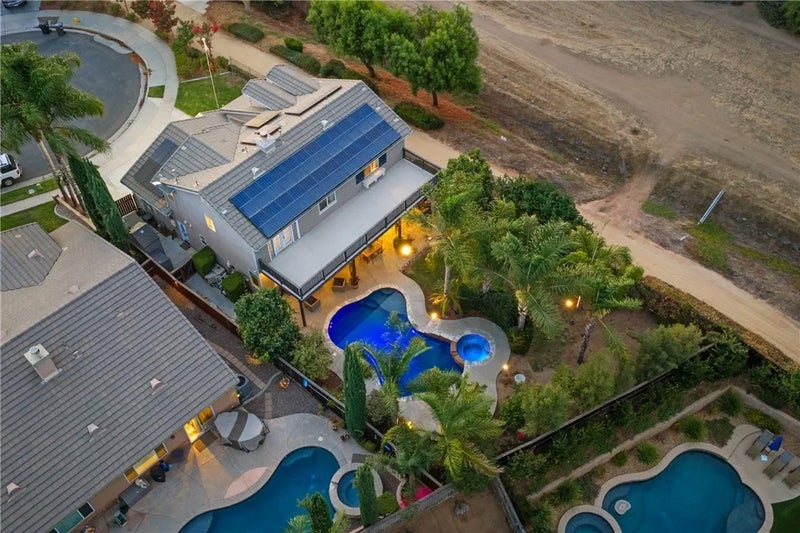33562 Delphinium Lane