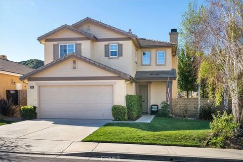 Photo of 19310 Sidani Ln, Saugus, CA 91350 (MLS # SR26057152)