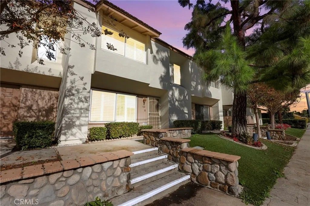 Photo of 360 Meadow Court, Brea, CA 92821 (MLS # CV26002587)