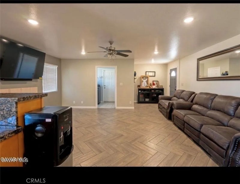 37551 29th East