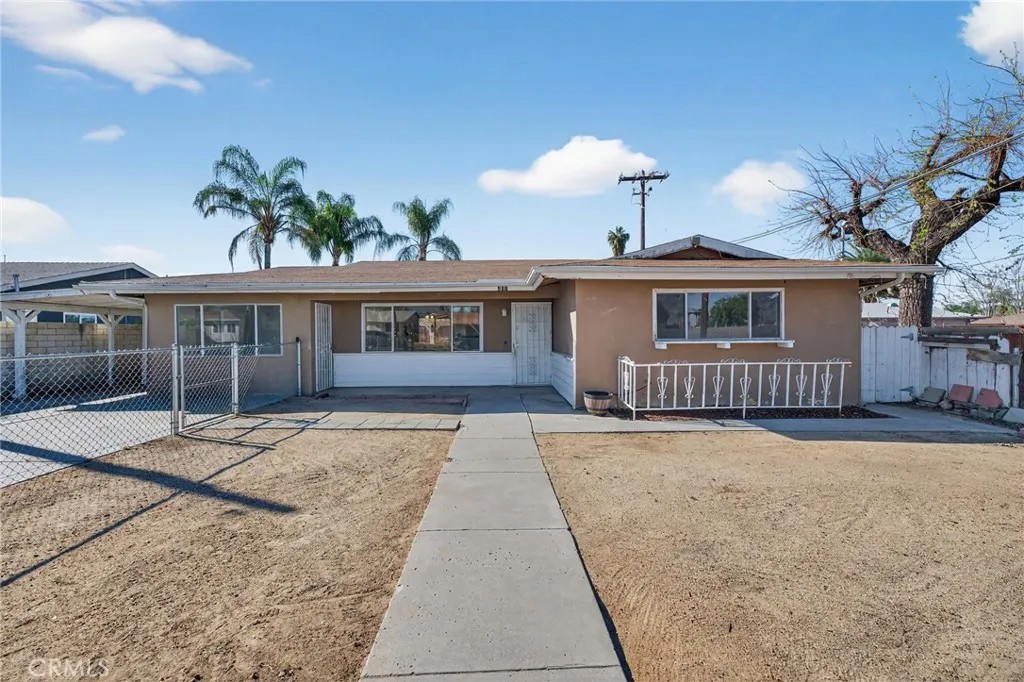 291 W Whittier