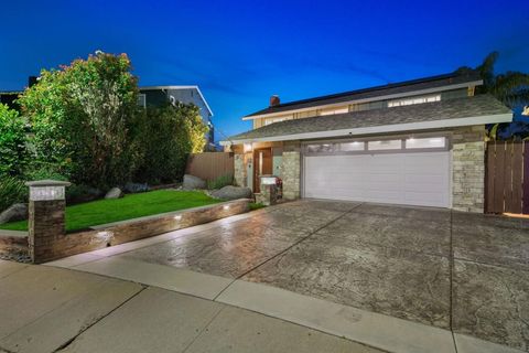 5134 Park Rim Dr. San Diego CA 92117