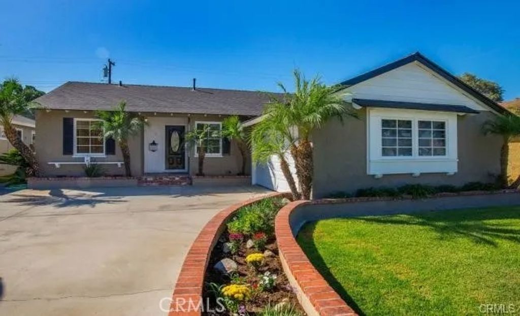Photo of 1348 W West Avenue, Fullerton, CA 92833 (MLS # RS25279704)
