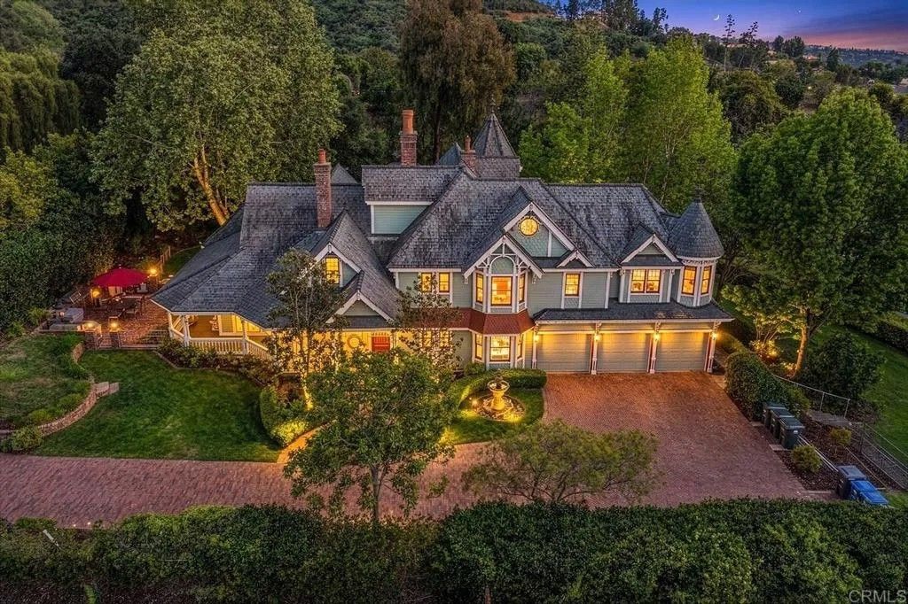 Photo of 1779 Elevado Road, Vista, CA 92084 (MLS # NDP2603057)