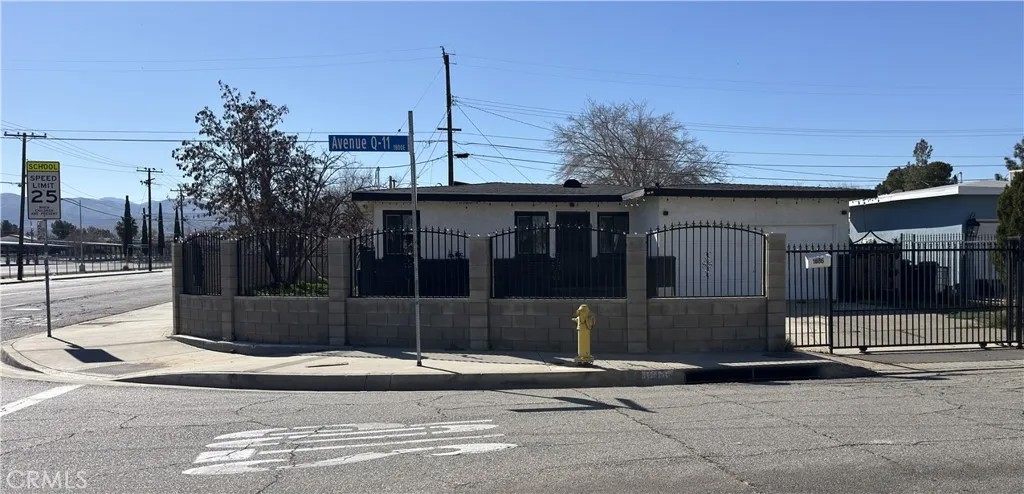 1866 E Avenue Q11