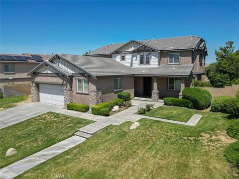 Photo of 41926 Bonita Dr, Palmdale, CA 93551 (MLS # SR25274820)