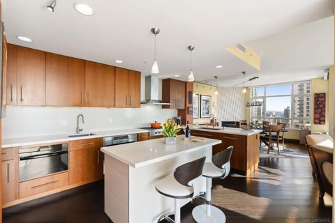 Tiny photo for 850 Beech St #1205, San Diego, CA 92101 (MLS # 250037500)