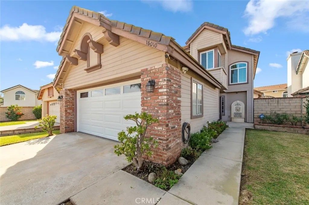 Photo of 18010 Lariat Dr, Chino Hills, CA 91709 (MLS # TR25276437)