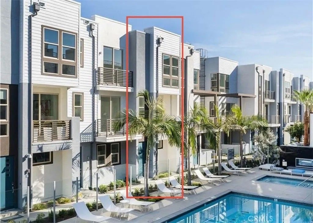 Photo of 206 Placemark, Irvine, CA 92614 (MLS # PW26017953)