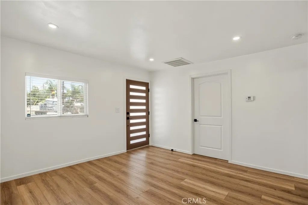 1219 Spruce