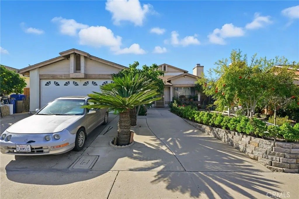 Photo of 7857 Embry Pt, San Diego, CA 92126 (MLS # WS25262875)