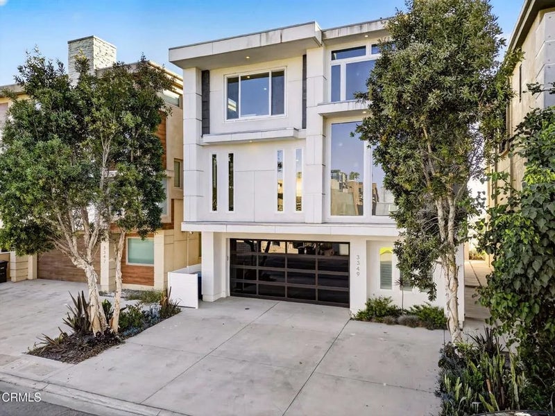 3349 Ocean Drive