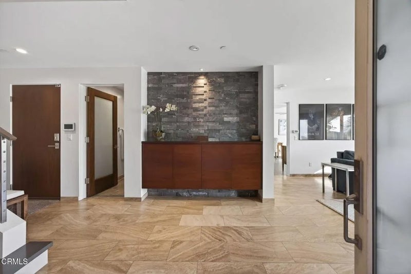 3349 Ocean Drive