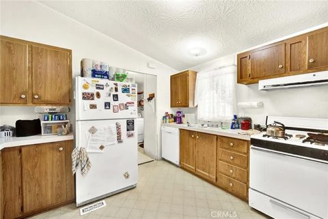 Tiny photo for 521 Divisidero, Corning, CA 96021 (MLS # SN25246237)