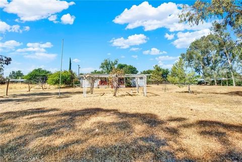 Tiny photo for 521 Divisidero, Corning, CA 96021 (MLS # SN25246237)