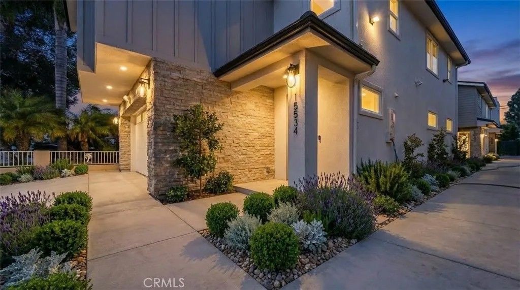 Photo of 15534 Colorado Avenue, Paramount, CA 90723 (MLS # PW26077647)