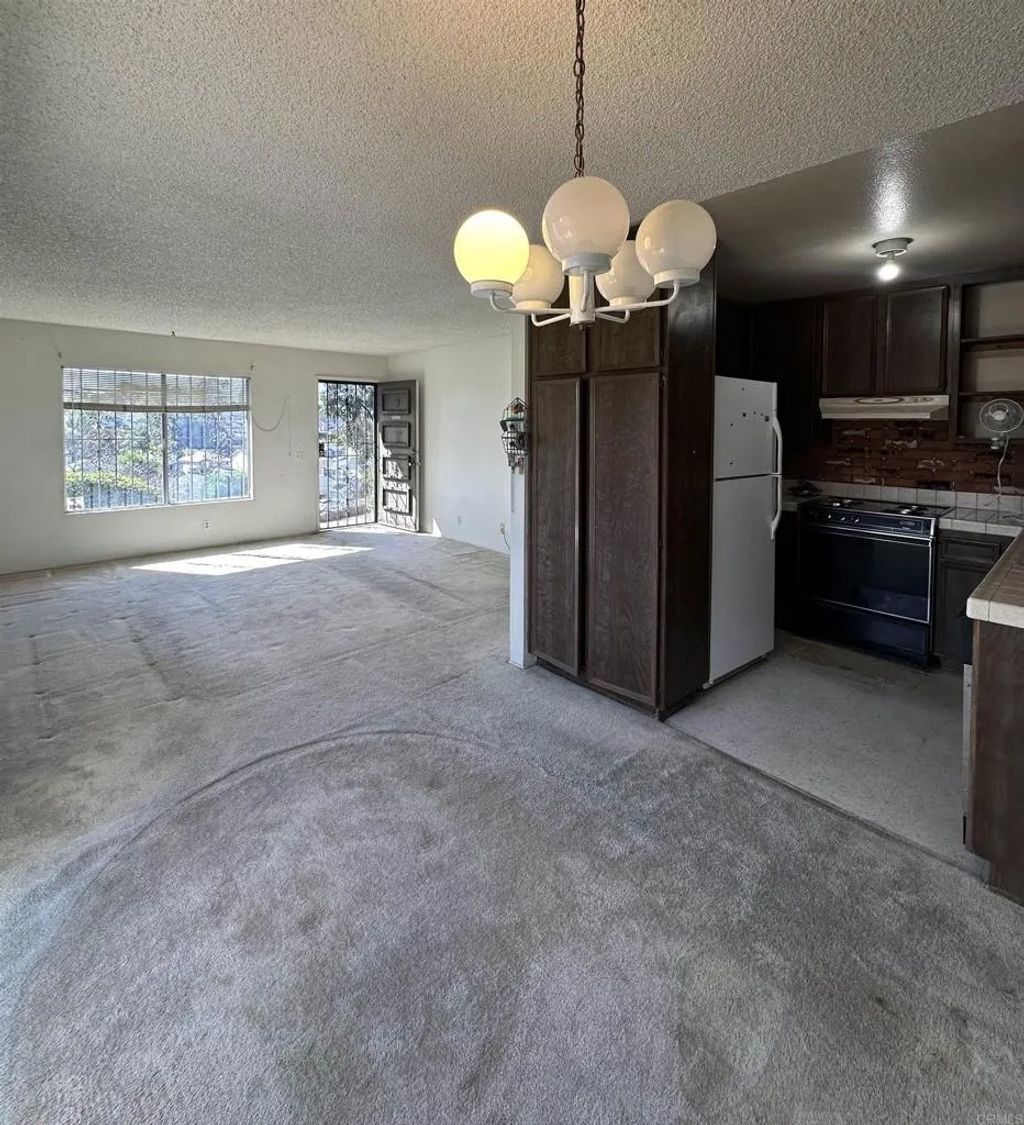 Photo of 462 Bluffview Rd, Spring Valley, CA 91977 (MLS # PTP2602499)