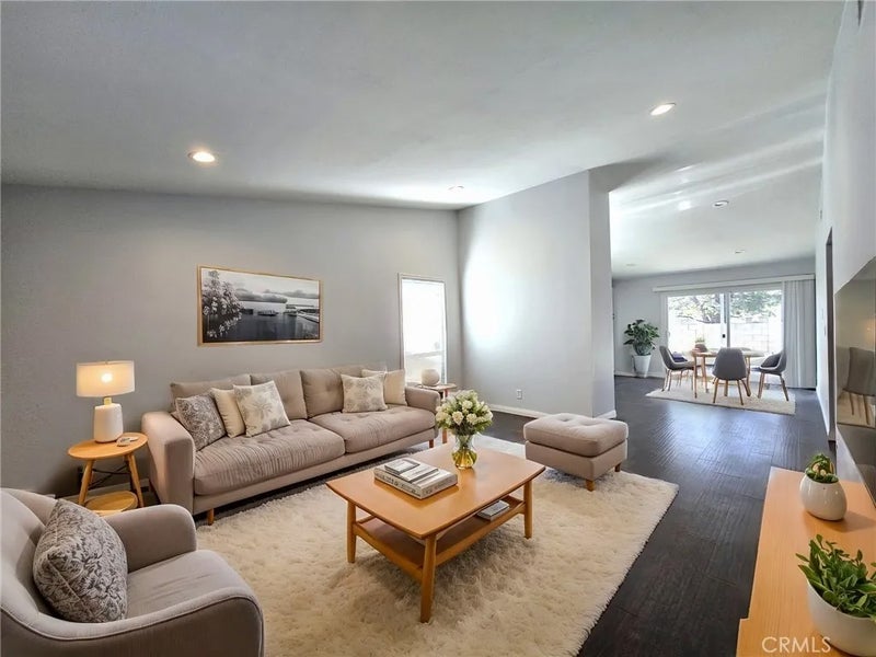 18501 Cecelia Way