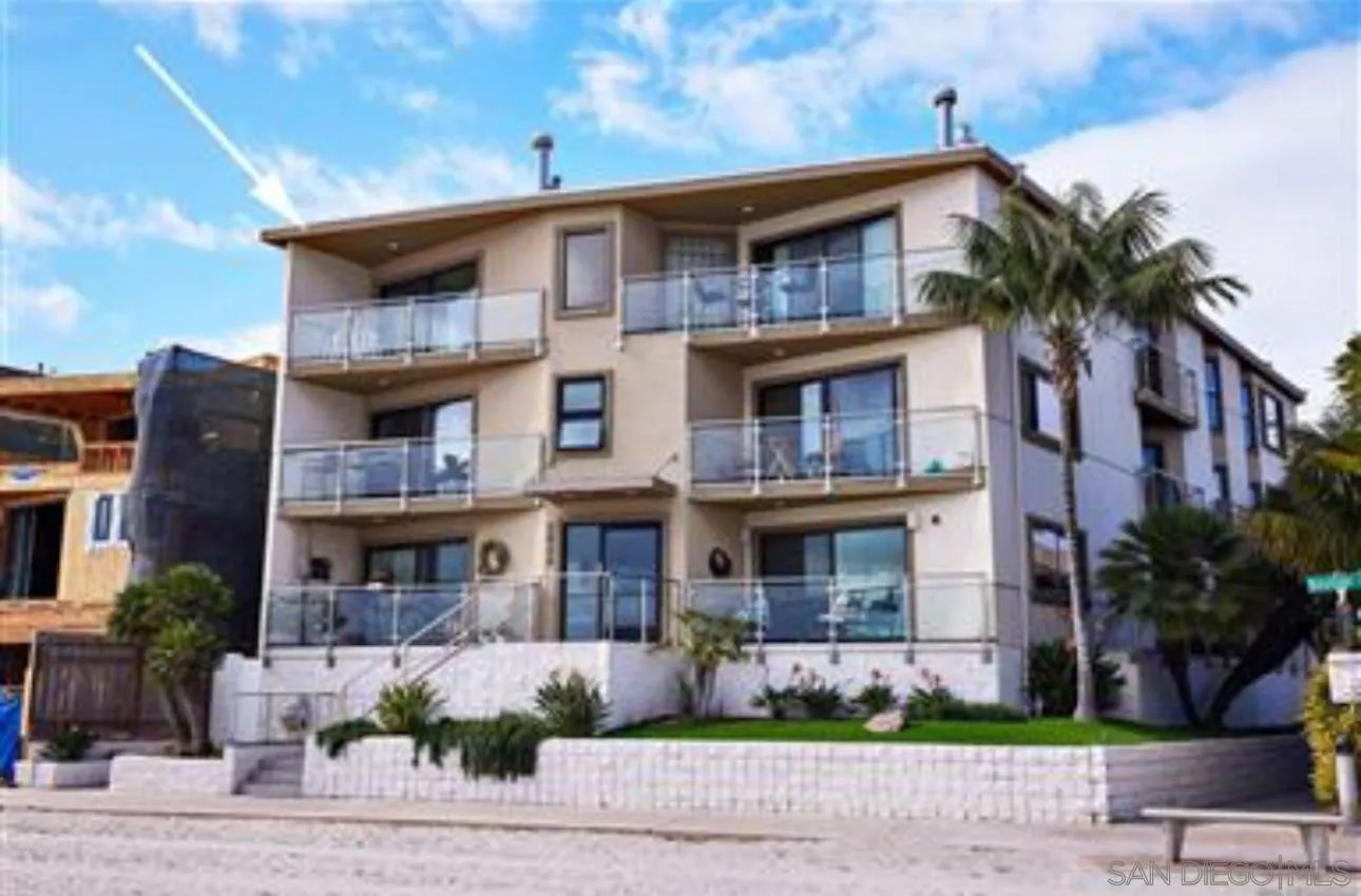 2820 Bayside Walk 2