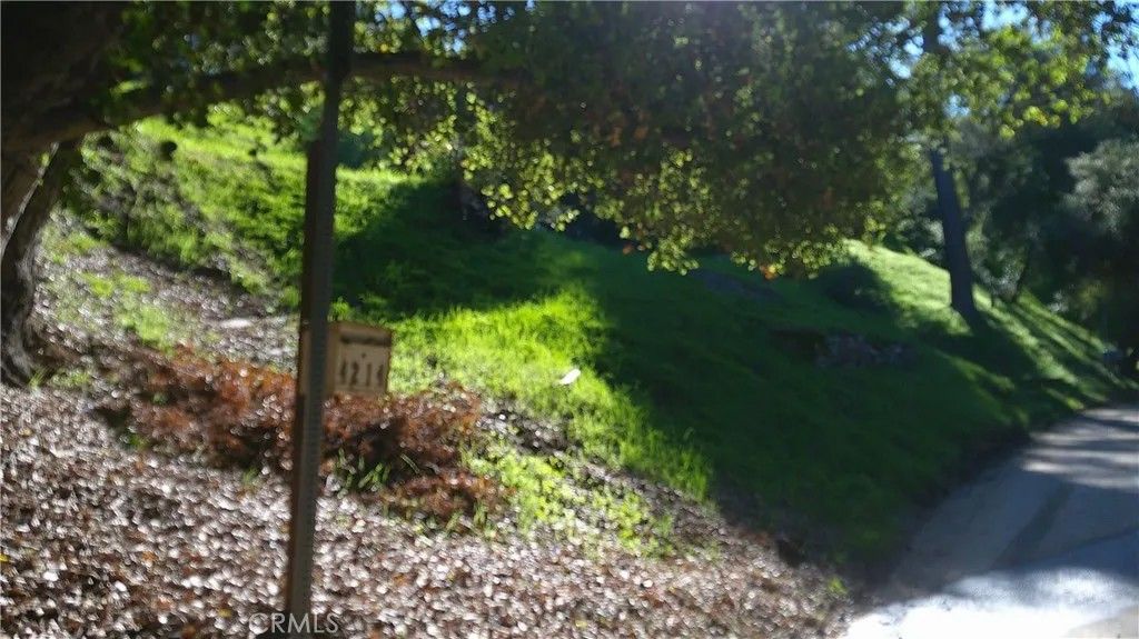 Photo of 4214 Elzevir, Woodland Hills, CA 91364 (MLS # IG25271064)