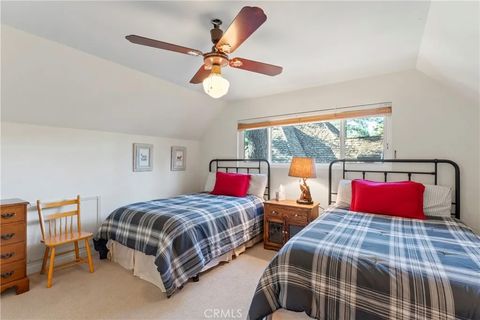 Tiny photo for 27685 High Knoll Rd, Lake Arrowhead, CA 92352 (MLS # IG25271951)