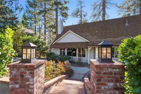 Tiny photo for 27685 High Knoll Rd, Lake Arrowhead, CA 92352 (MLS # IG25271951)