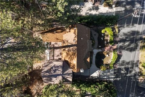 Tiny photo for 27685 High Knoll Rd, Lake Arrowhead, CA 92352 (MLS # IG25271951)