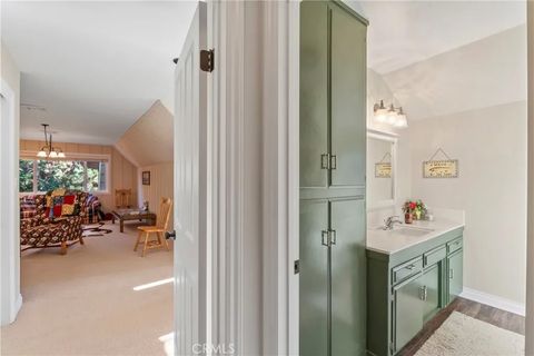 Tiny photo for 27685 High Knoll Rd, Lake Arrowhead, CA 92352 (MLS # IG25271951)