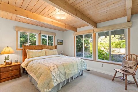 Tiny photo for 27685 High Knoll Rd, Lake Arrowhead, CA 92352 (MLS # IG25271951)