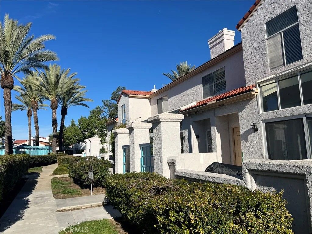 Photo of 29581 Cara Way, Temecula, CA 92591 (MLS # OC25267343)