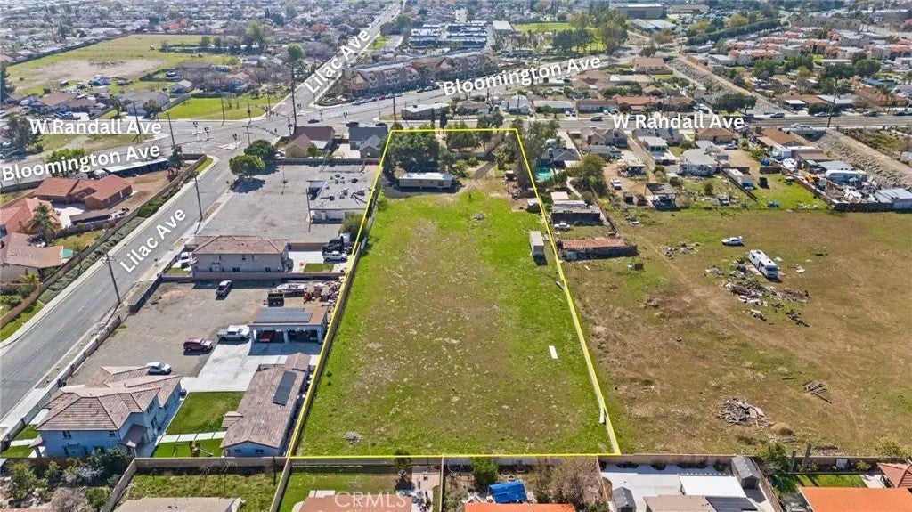 520 W Randall Avenue