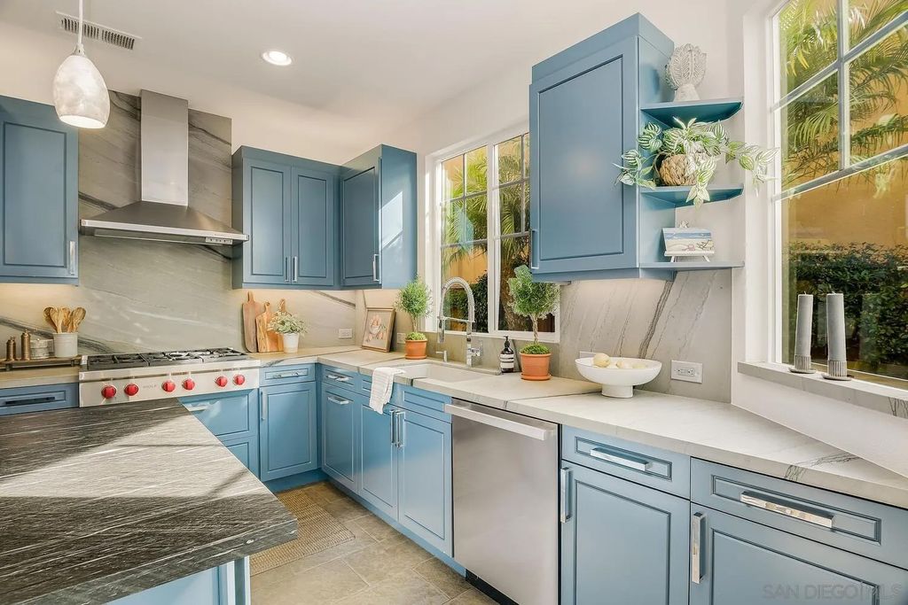 Photo of 409 N Cedros Ave, Solana Beach, CA 92075 (MLS # 260008010)