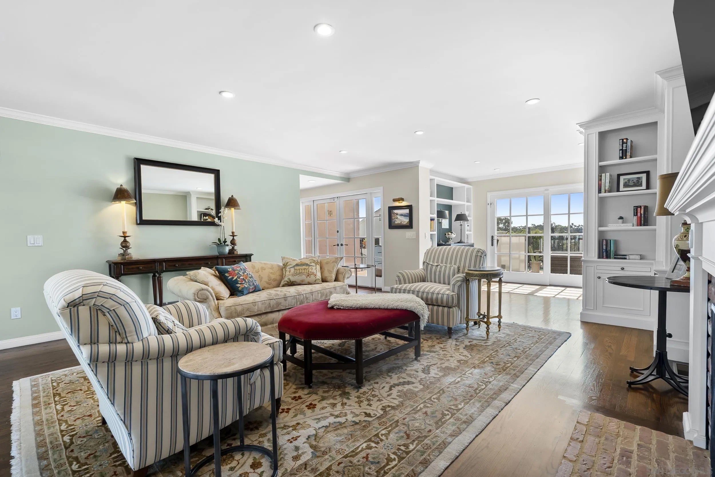 5324 Canterbury Drive