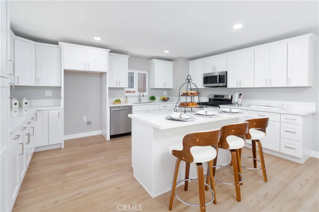 11914 Hastings