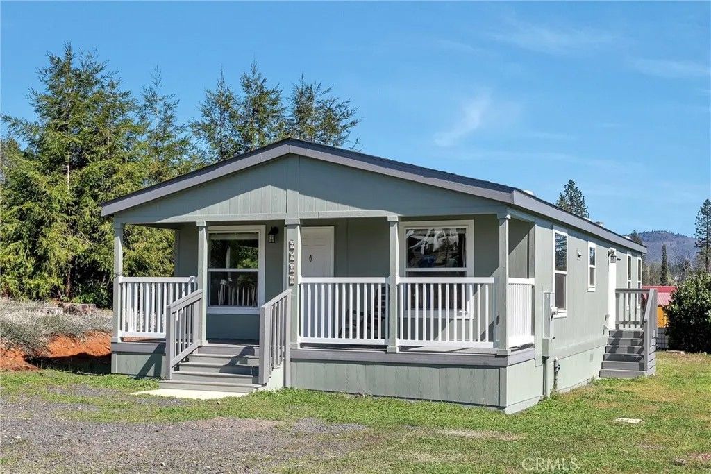 Photo of 6530 Daphne Ln, Paradise, CA 95969 (MLS # SN26054252)