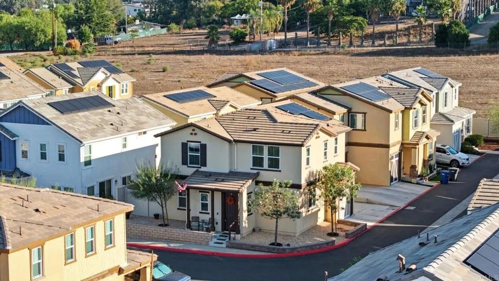 Photo of 13625 Gray Hawk Way, Valley Center, CA 92082 (MLS # PTP2507682)