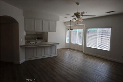 Tiny photo for 6607 Radio Flyer Dr, Bakersfield, CA 93312 (MLS # SR25244265)