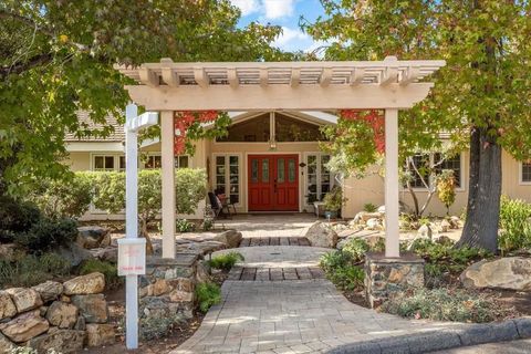 Photo of 1285 Hidden Oaks Trail, Vista, CA 92084 (MLS # NDP2510854)