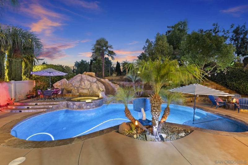 32489 Castle Ct
