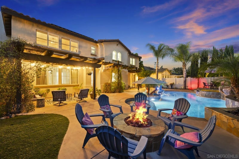 32489 Castle Ct