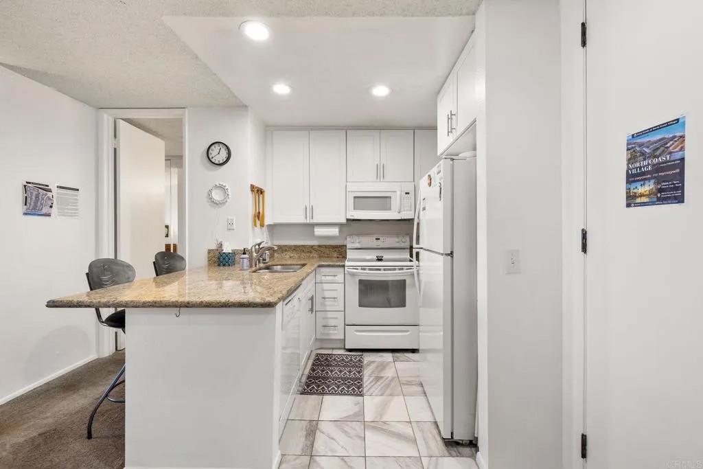 999 N Pacific Street C201