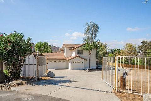 Tiny photo for 15425 Brookview Court, Riverside, CA 92504 (MLS # CV25245981)