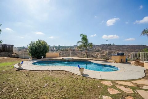 Tiny photo for 15425 Brookview Court, Riverside, CA 92504 (MLS # CV25245981)