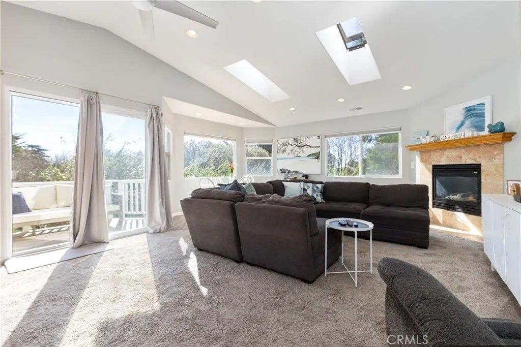 Photo of 410 Island Street, Morro Bay, CA 93442 (MLS # NS25273417)